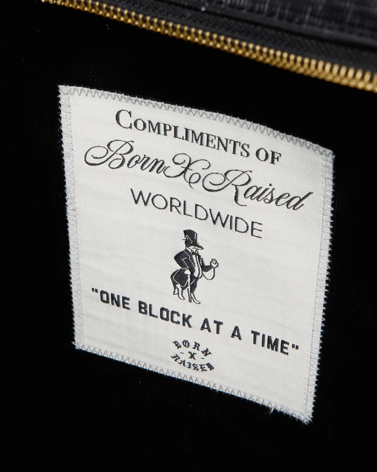 BXR UTILITY TOTE: BLACK - Image 4