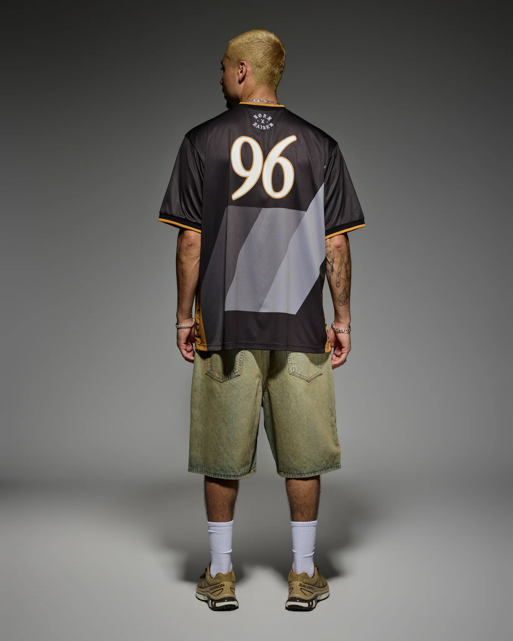 CREST SOCCER JERSEY: BLACK / GREY - Image 5