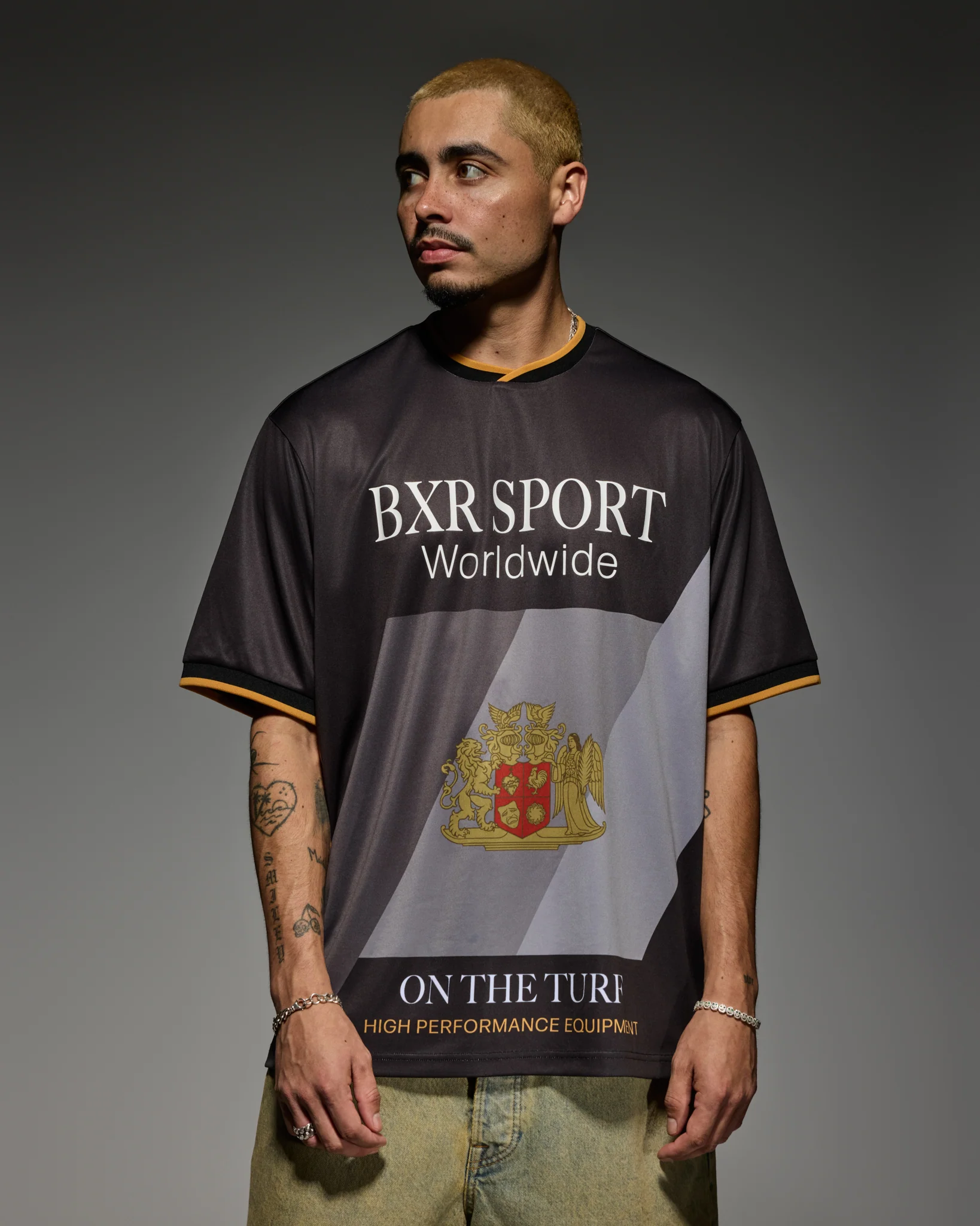 CREST SOCCER JERSEY: BLACK / GREY - Image 6