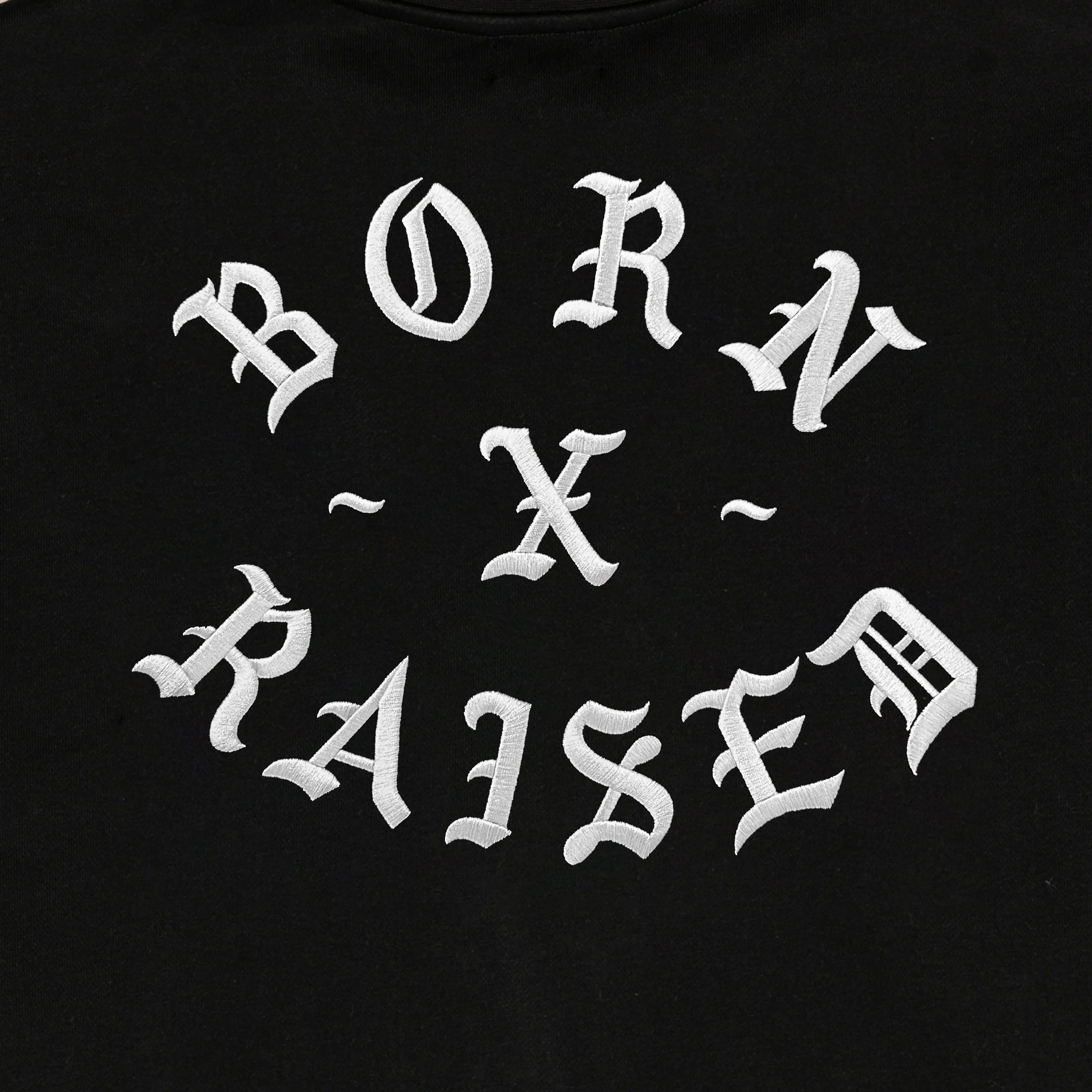 EMBROIDERED SNOOTY ROCKER CREWNECK: BLACK - Image 4